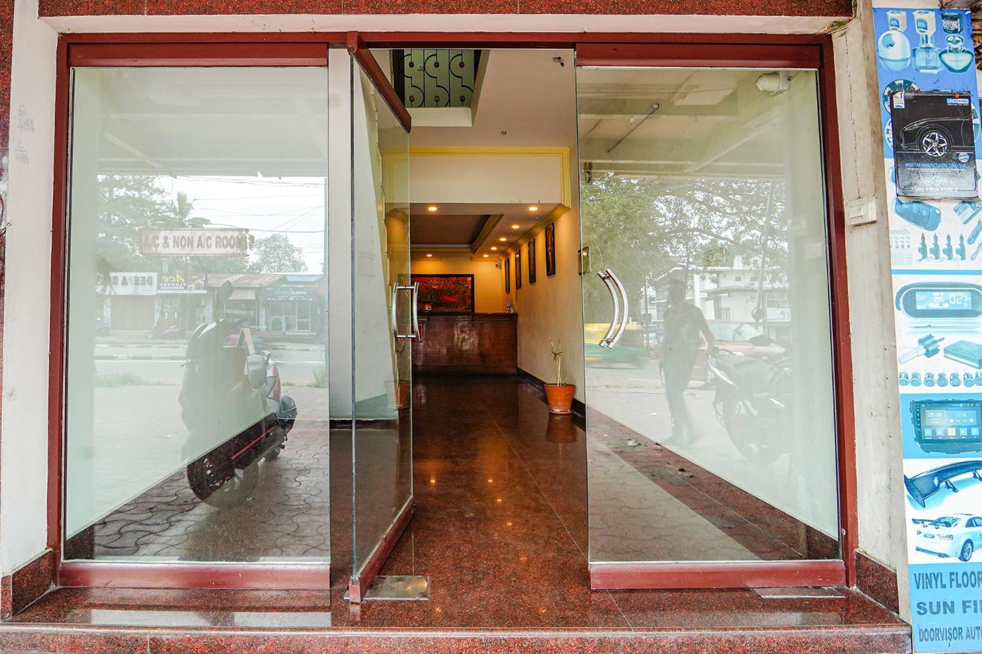 Fabexpress Majestic Inn Thiruvananthapuram Eksteriør billede
